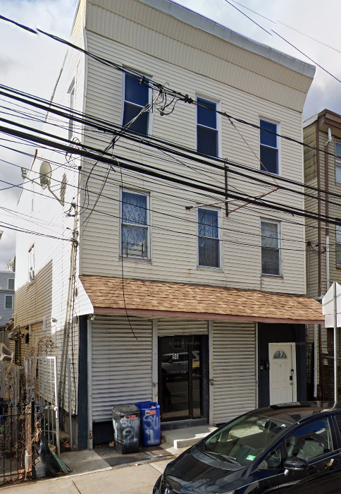 Property main image